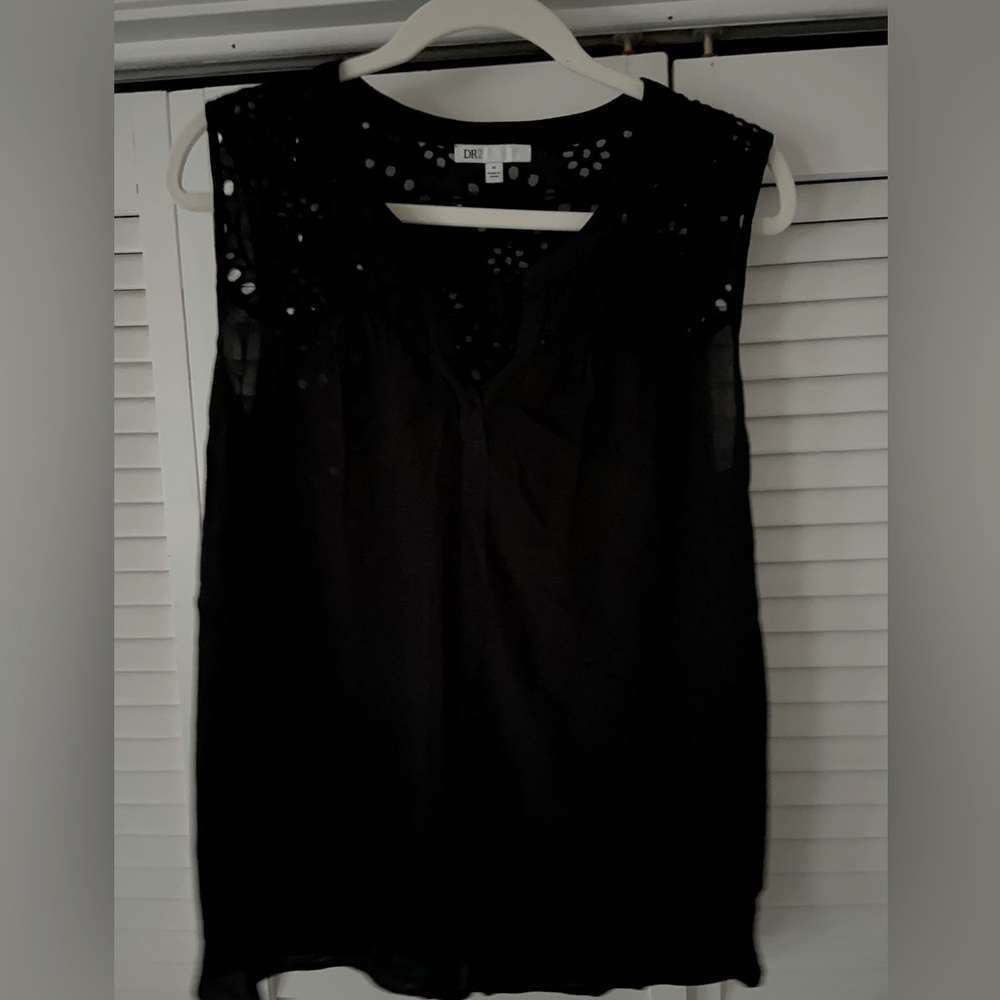 Black sleeveless eyelet top